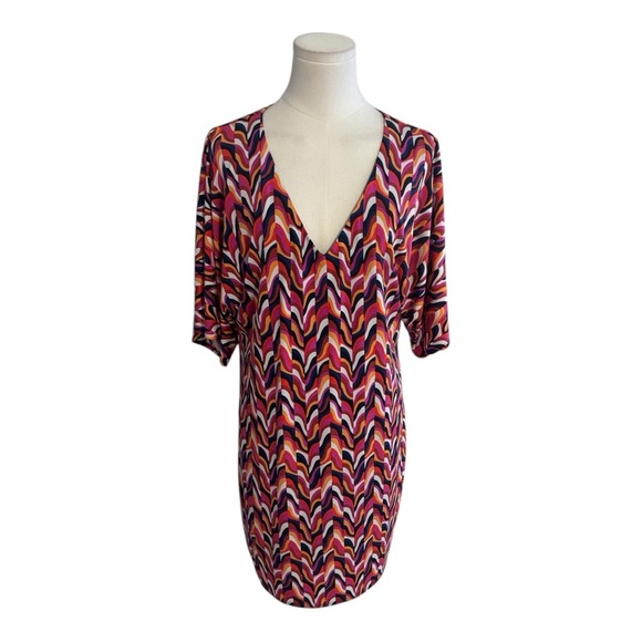 TRINA TURK Griffin Pink Navy Blue Mini Dress Wave Dolma Size 8 M Lined Vacation - Picture 3 of 9